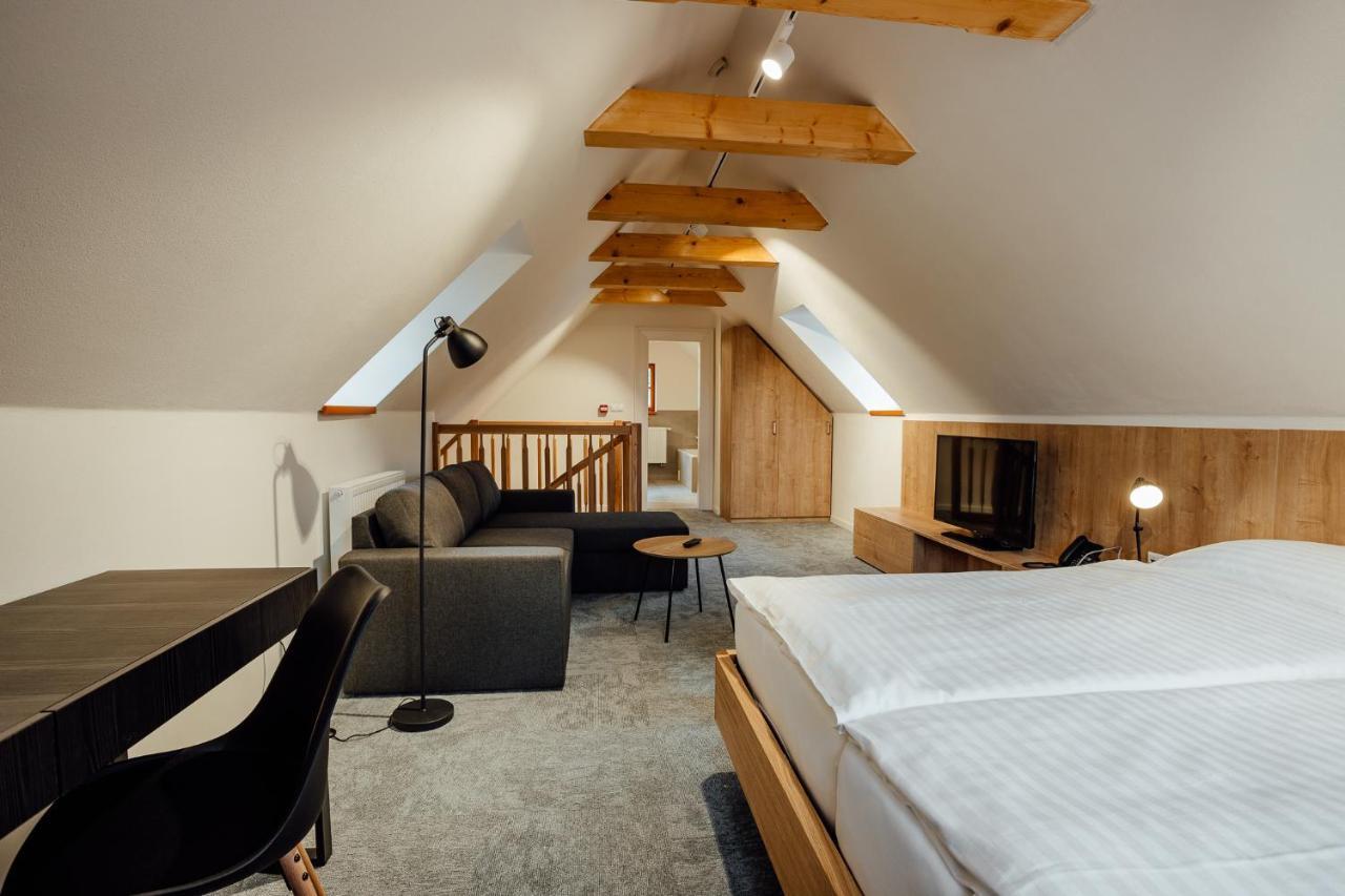 Resla Residence I, Ii, Banská Štiavnica Exteriör bild